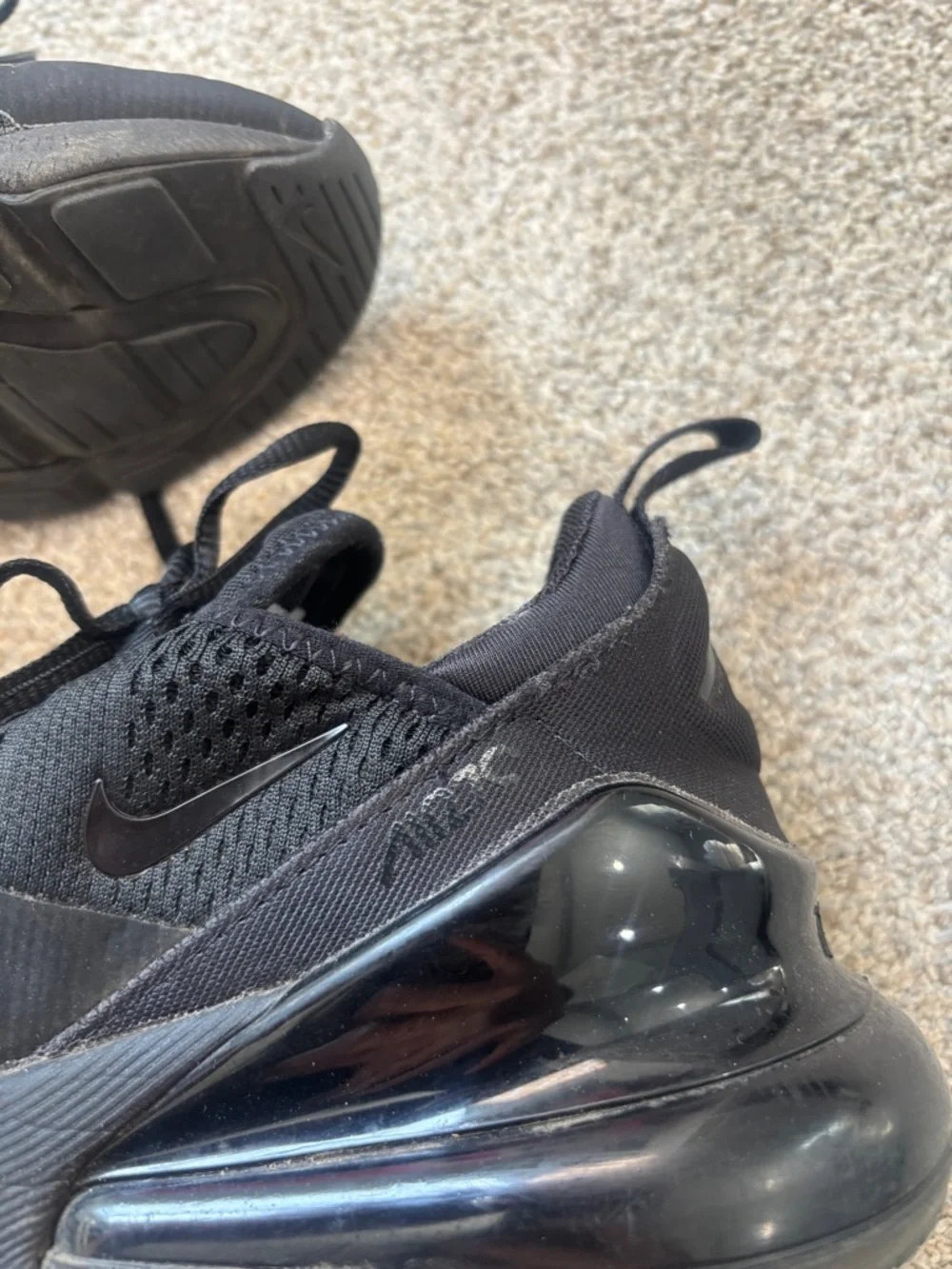 Nike Air Max 270 Triple Black AH8050 Women’s 6.5